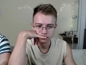 Chaturbate Private Sex Chat of nikikerry_cum_