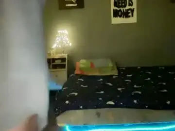 Chaturbate Live Sex Cam of theprecious_pearl