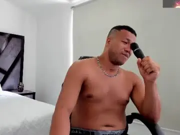Chaturbate Watch Live Sex Cams of annieandstefan