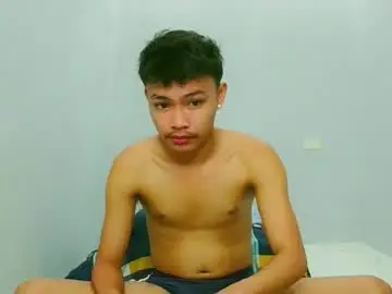 Chaturbate Free Live Porn of callmebabyceejay_