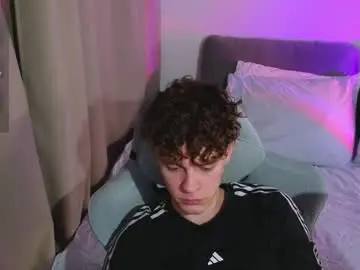 Chaturbate Free Porn Cam of cute_thomas