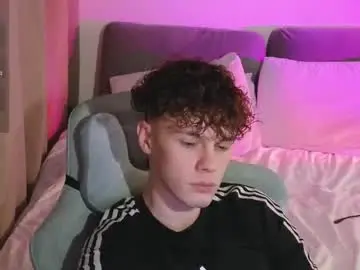 Chaturbate Free Porn Cam of cute_thomas