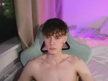 Chaturbate Nude Webcam of cute_thomas