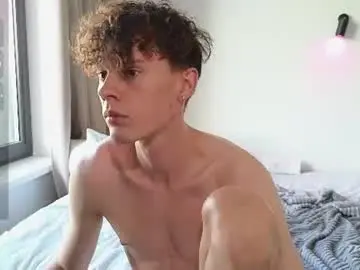 Chaturbate Live Sex Cam of cute_thomas