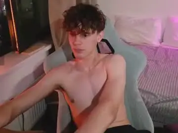 Chaturbate Nude Webcam of cute_thomas