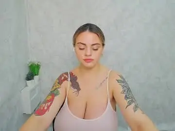 Chaturbate Watch Live Sex Cams of liliaterenzi_