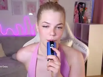 Chaturbate Sex Cam of maya_blonde18