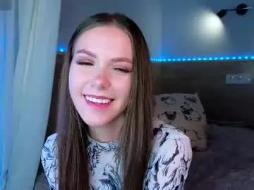 Chaturbate Live Sex Cam of melee_eva