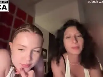 Chaturbate Watch Live Sex Cams of miafleur