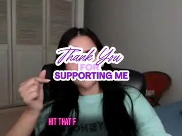 Chaturbate Live Sex Cam of baddie_maddie_