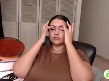 Chaturbate Free Porn Cam of baddie_maddie_