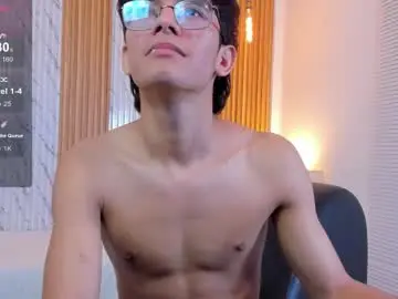 Chaturbate Nude Webcam of billie_jr