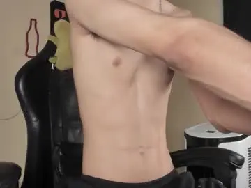 Chaturbate Live Sex Cam of halan_jr