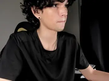 Chaturbate Live Sex Cam of halan_jr