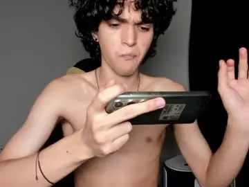 Chaturbate Free Live Porn of halan_jr