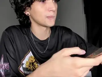 Chaturbate Best live sex cam show of halan_jr