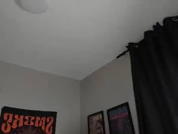 Chaturbate Live Sex Cam of halan_jr