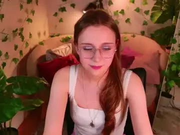 Chaturbate Best live sex cam show of hollywheeler_