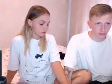 Chaturbate Live Sex Cam of julsweet
