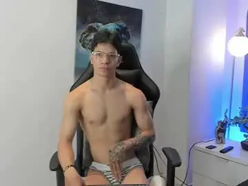 Chaturbate Adult Webcams of tony_petrov