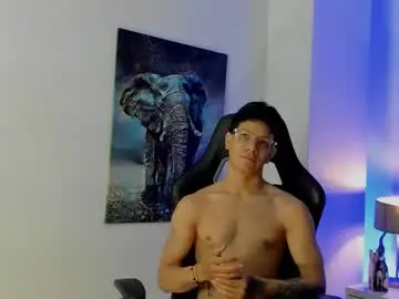 Chaturbate Watch Live Sex Cams of tony_petrov