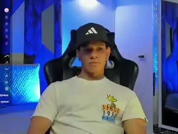 Chaturbate Free Porn Cam of tony_petrov