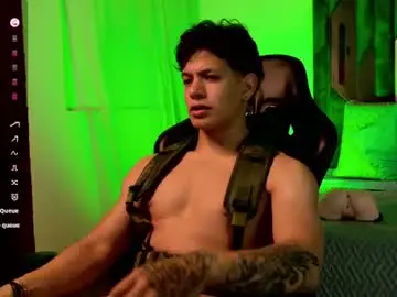 Chaturbate Live Sex Cam of tony_petrov