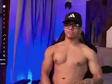 Chaturbate Live Sex of tony_petrov