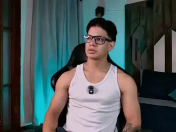 Chaturbate Adult Webcam of tony_petrov