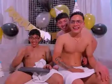 Chaturbate Free Porn Cam of web_gammer_