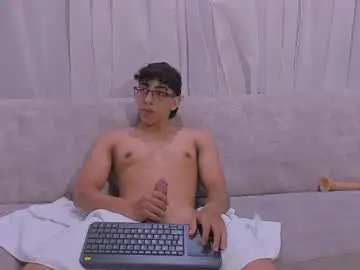 Chaturbate Sex Cam of web_gammer_