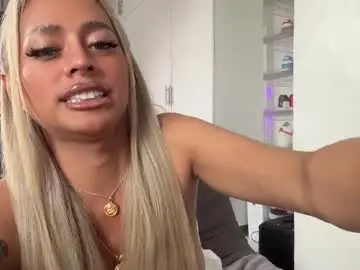 Chaturbate Sex Chat of xmonstrouscockivy