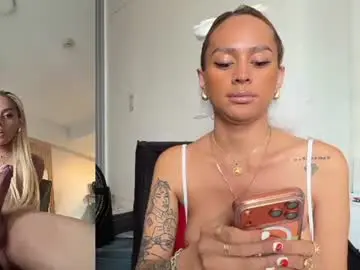 Chaturbate Live Sex Cam of xmonstrouscockivy