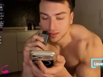 Chaturbate Nude Webcam of benicio03