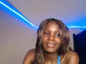 Chaturbate Free Live Porn of essy_hero