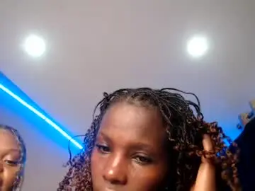 Chaturbate Sex Cam of essy_hero