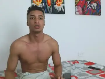 Chaturbate Best live sex cam show of jose_sexycumm