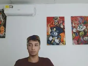 Chaturbate Best live sex cam show of jose_sexycumm