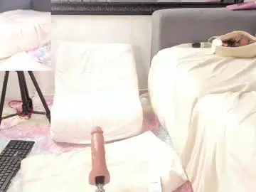 Chaturbate Live Sex Cam of nahomycarterr