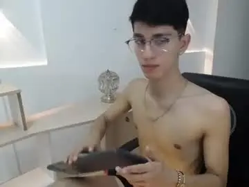 Chaturbate Sex Chat of nicolas_rosenthal
