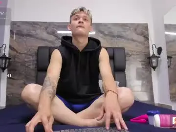 Chaturbate Private Sex Chat of robinlion91