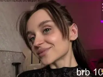 Chaturbate Live Sex Cam of villuuvargas