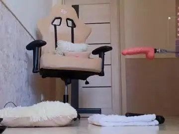 Chaturbate Watch Live Sex Cams of villuuvargas