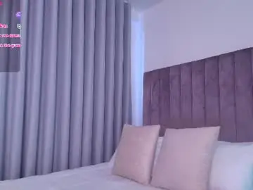 Chaturbate Live Sex Cam of ximelopez1