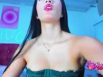 Chaturbate Free Porn Cam of zendaya_moonn