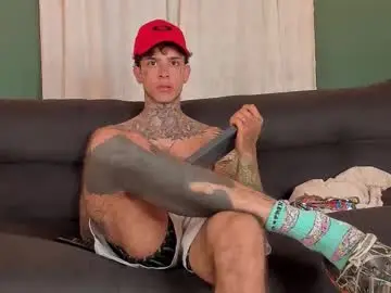 Chaturbate Nude Webcam of aron_ford