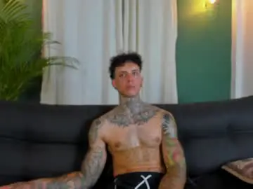 Chaturbate Best Webcam of aron_ford