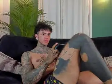Chaturbate Live Porn of aron_ford