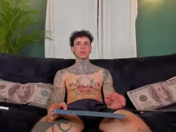 Chaturbate Sex Chat of aron_ford
