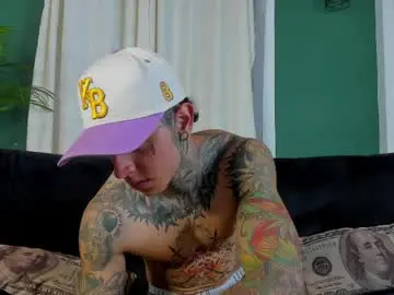 Chaturbate Best live sex cam show of aron_ford